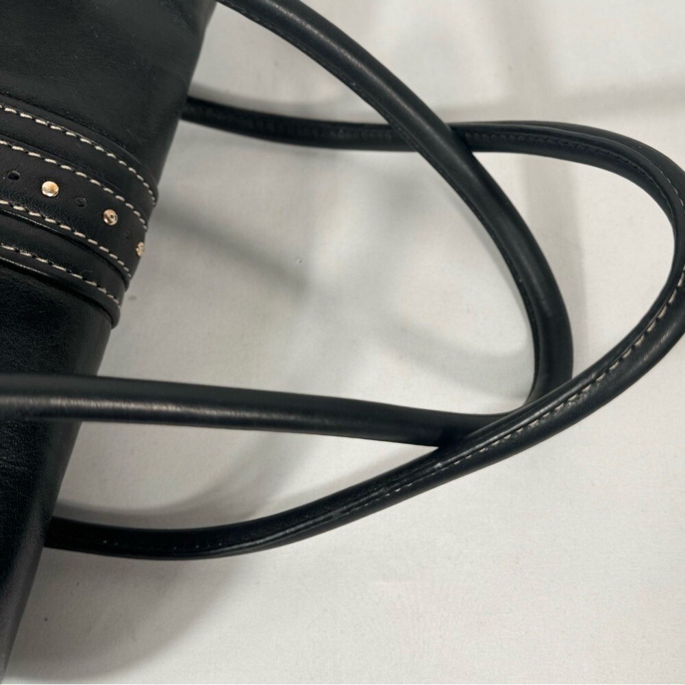 Michael Kors Black‎ Shoulder Bag with COA in EUC - Picture 9 of 15